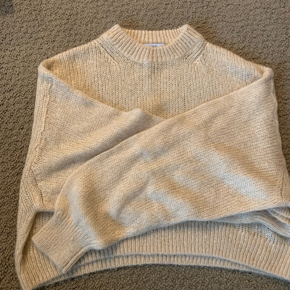 Aritzia Cream Crew Neck Sweater